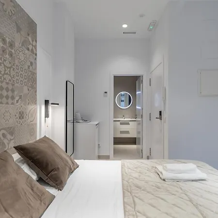 Guest house Comfortable Close To Centre *