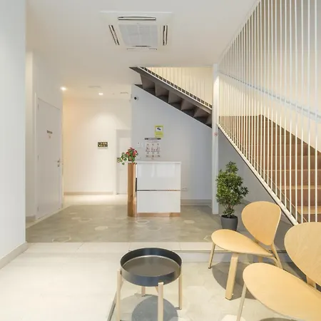 Comfortable Close To Centre 3* Valensiya