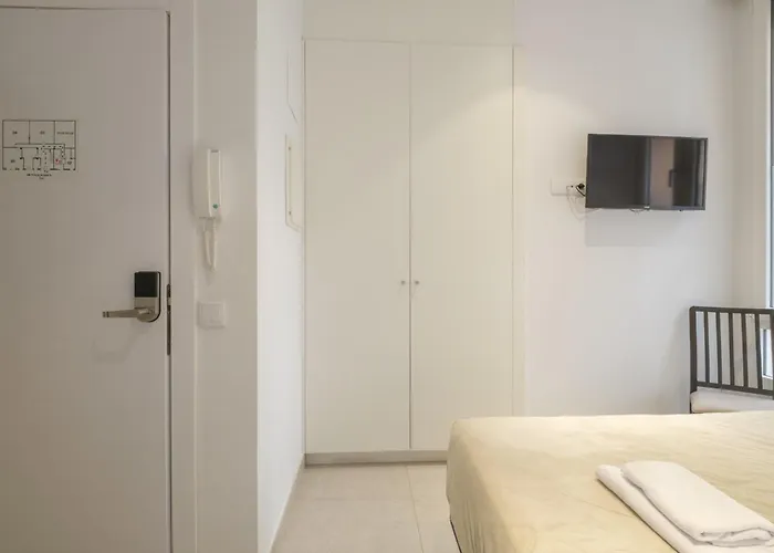 Comfortable Close To Centre 3* Valencia